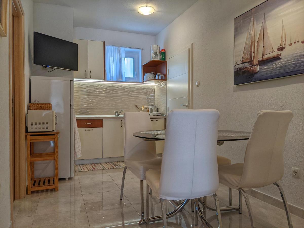 Mirjana & Ivo Apartment Makarska Exterior foto