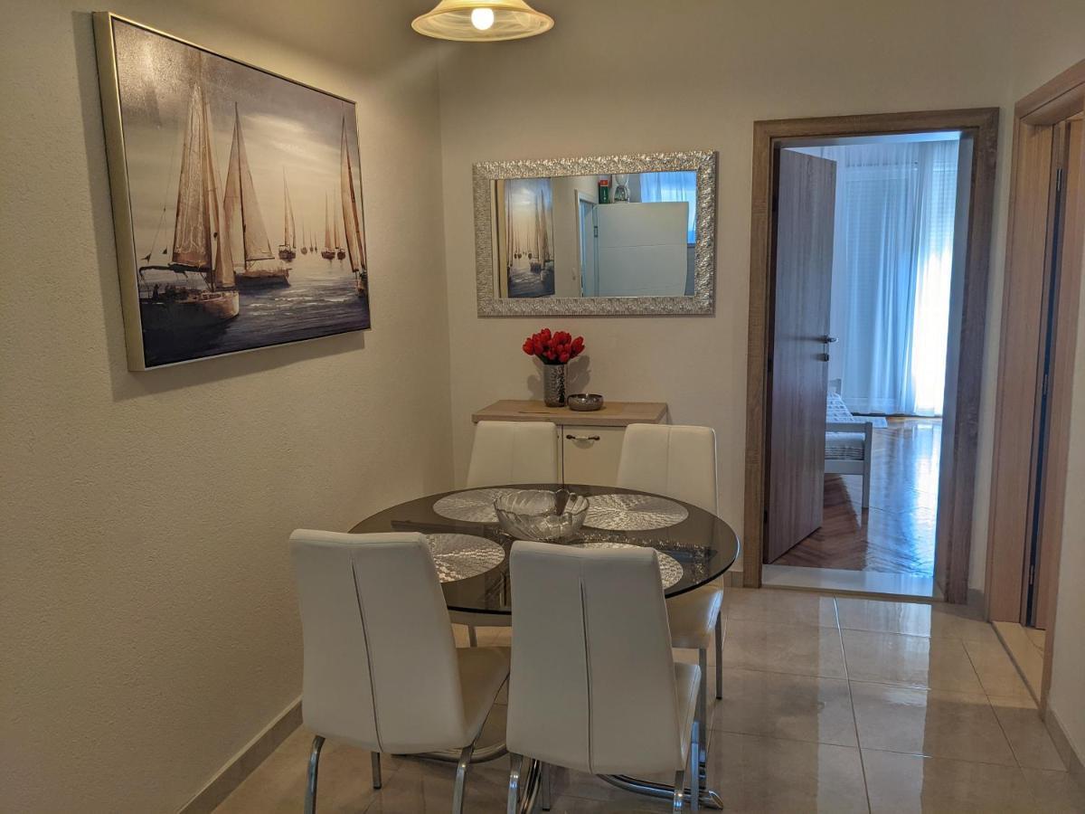 Mirjana & Ivo Apartment Makarska Exterior foto